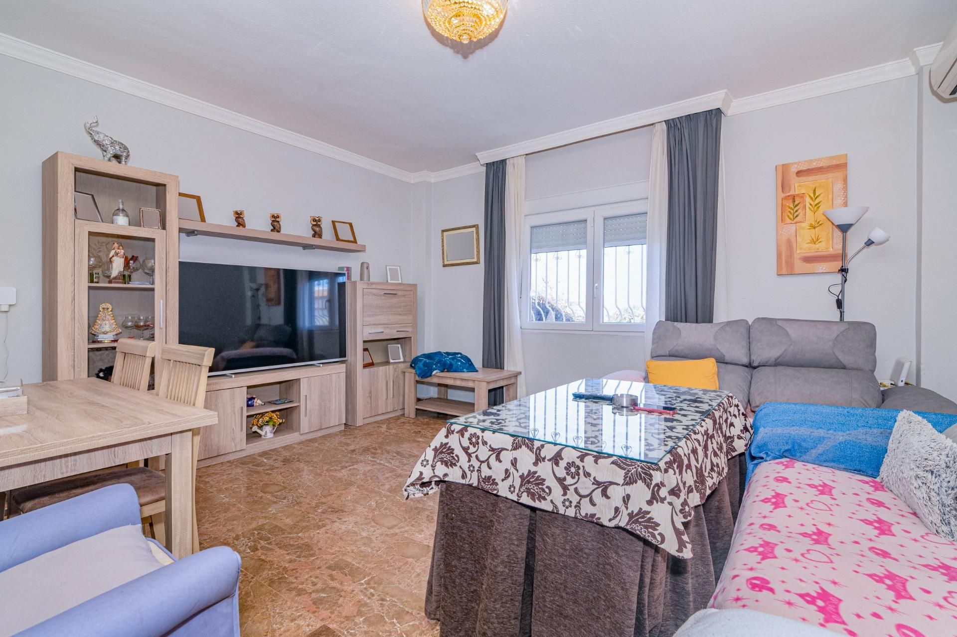 Casa adosada en venda a San Francisco - Chorillo