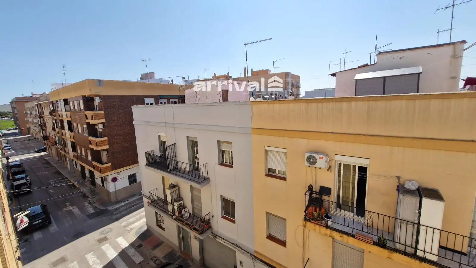 Vista exterior de Piso en venta en Alfafar con Aire acondicionado, Terraza y Balcón