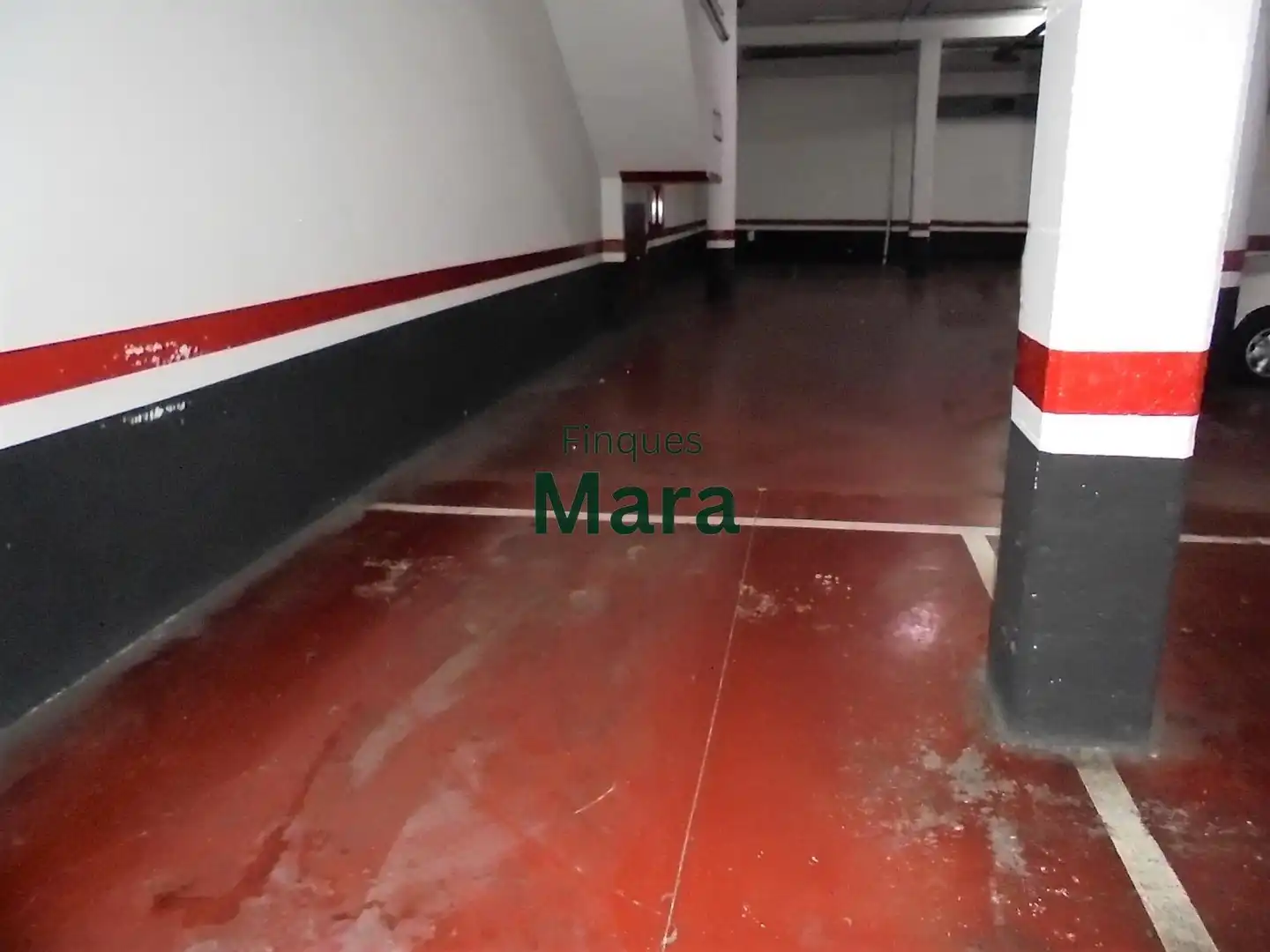 Garage for sale in Carrer Enric Granados, Vinyets - Molí Vell