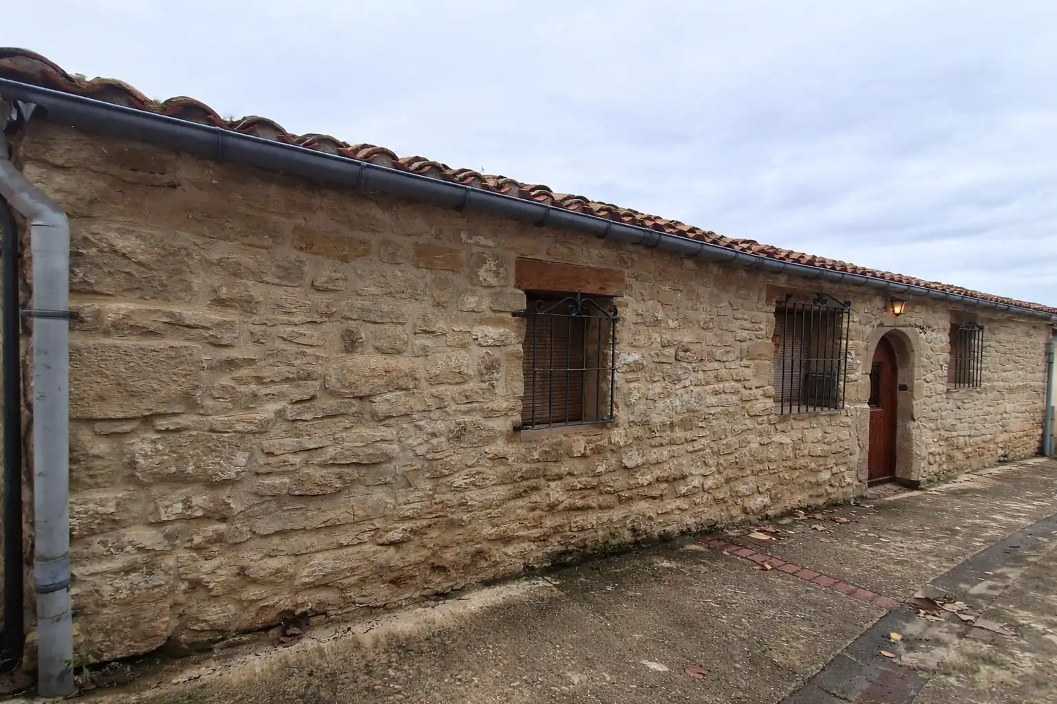 Vista exterior de Casa adosada en venta en Eslava con Calefacción, Terraza y Amueblado