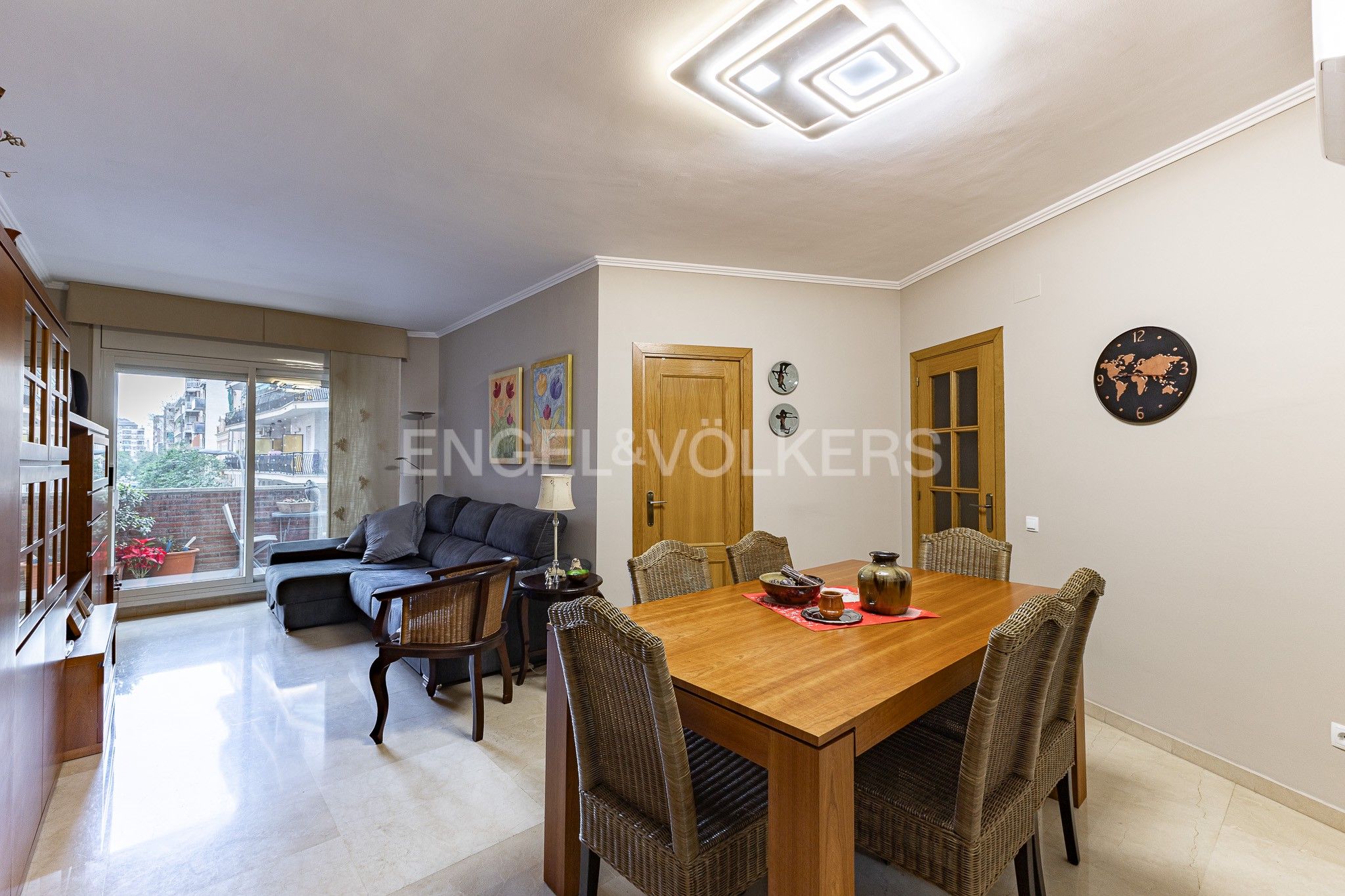 Dining room of Apartment for sale in  Barcelona Capital  with Air Conditioner, Heating and Furnished