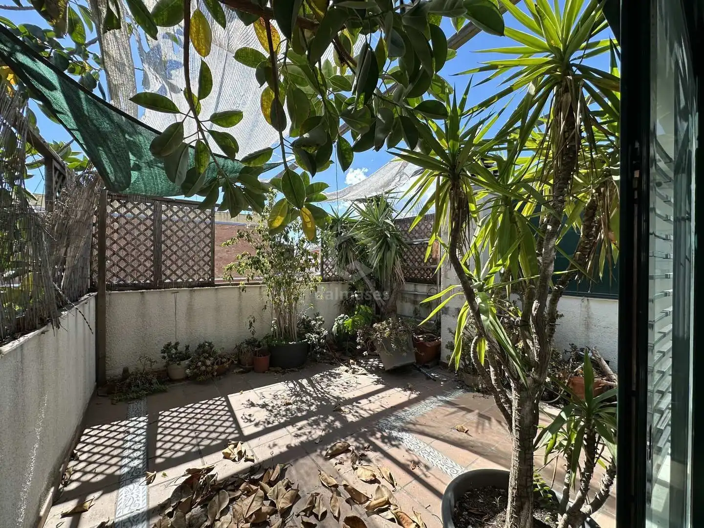 Terrasse von Einfamilien-Reihenhaus zum Verkauf in El Prat de Llobregat mit Privatgarten und Terrasse