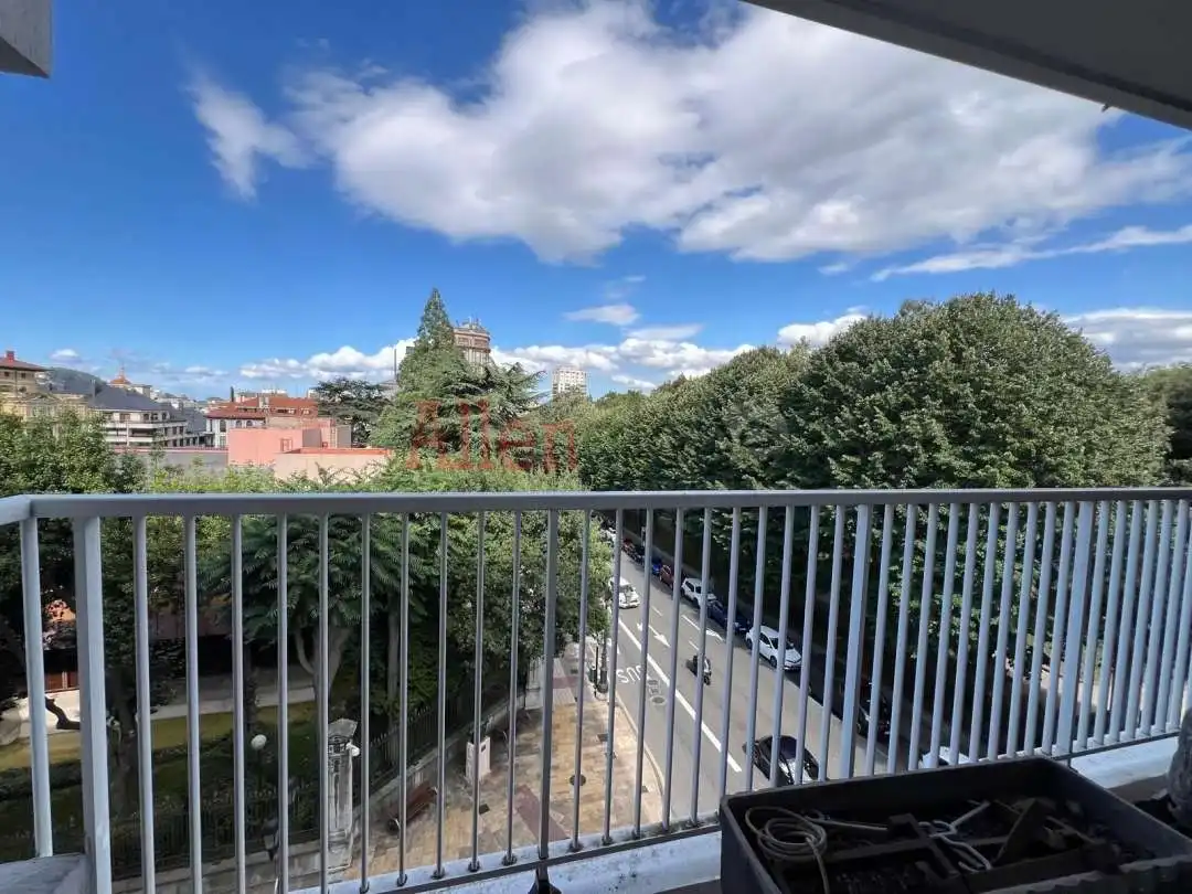 Balcony of Flat for sale in Oviedo   with Heating, Terrace and Balcony