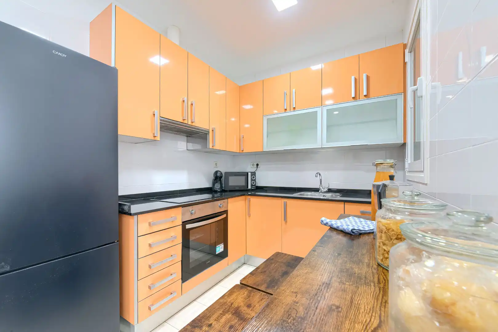 Cocina de Apartamento de alquiler en Barakaldo  con Calefacción, Amueblado y Lavadora
