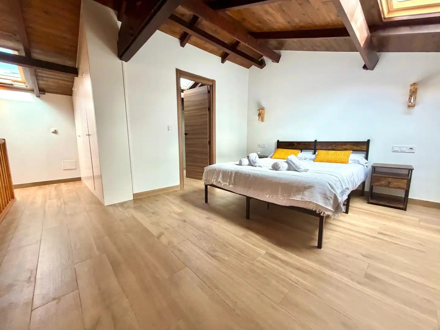 Schlafzimmer von Maisonette zur Miete in Miengo mit Heizung, Privatgarten und Terrasse