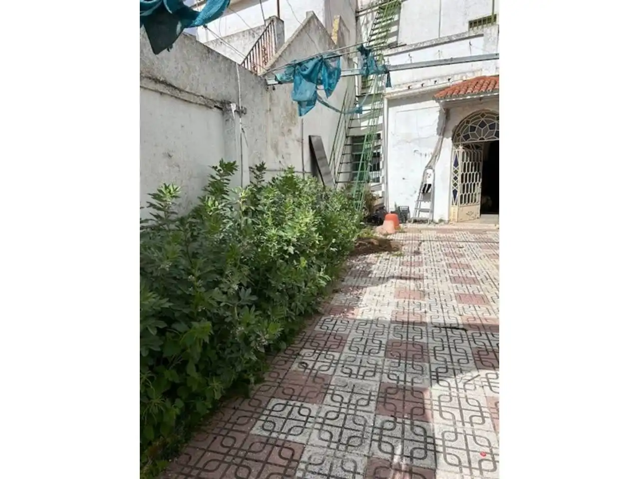 Houses for sale in Tomares  with Terrace, Storage room and Balcony
