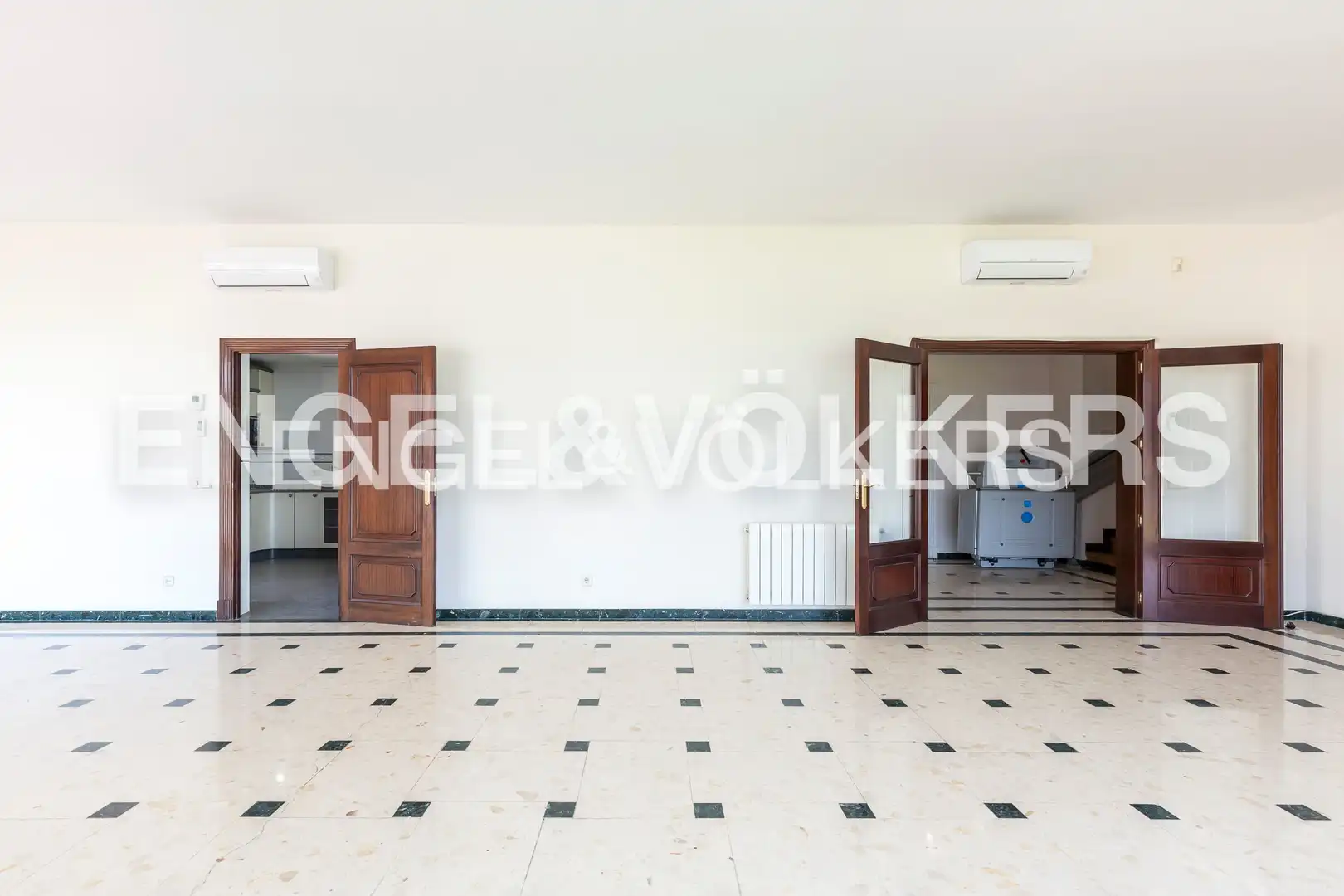 Casa o chalet en venta en Madrid con Aire acondicionado, Calefacción y Jardín privado