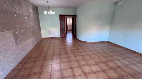 Foto 5 de Casa adosada en venta en Avinguda Pompeu Fabra, Torelló, Barcelona
