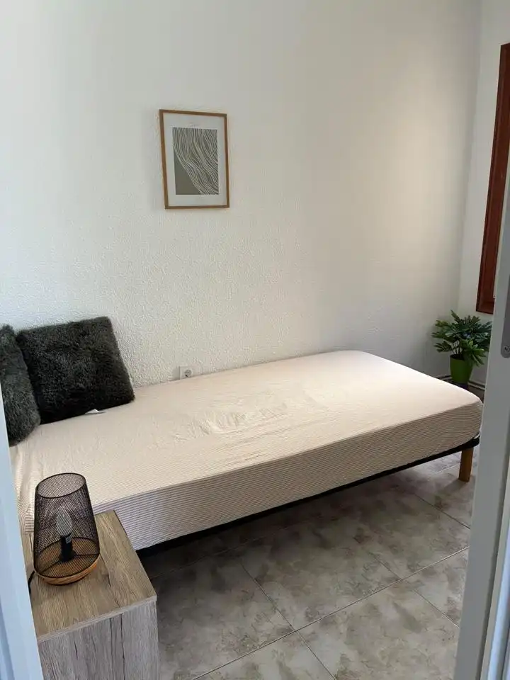 Habitación de Piso de alquiler en Calatayud con Calefacción y Amueblado