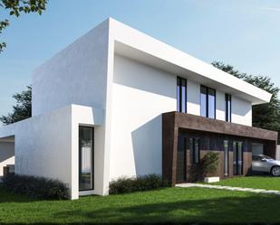 Exterior view of House or chalet for sale in Boadilla del Monte  with Air Conditioner, Heating and Private garden