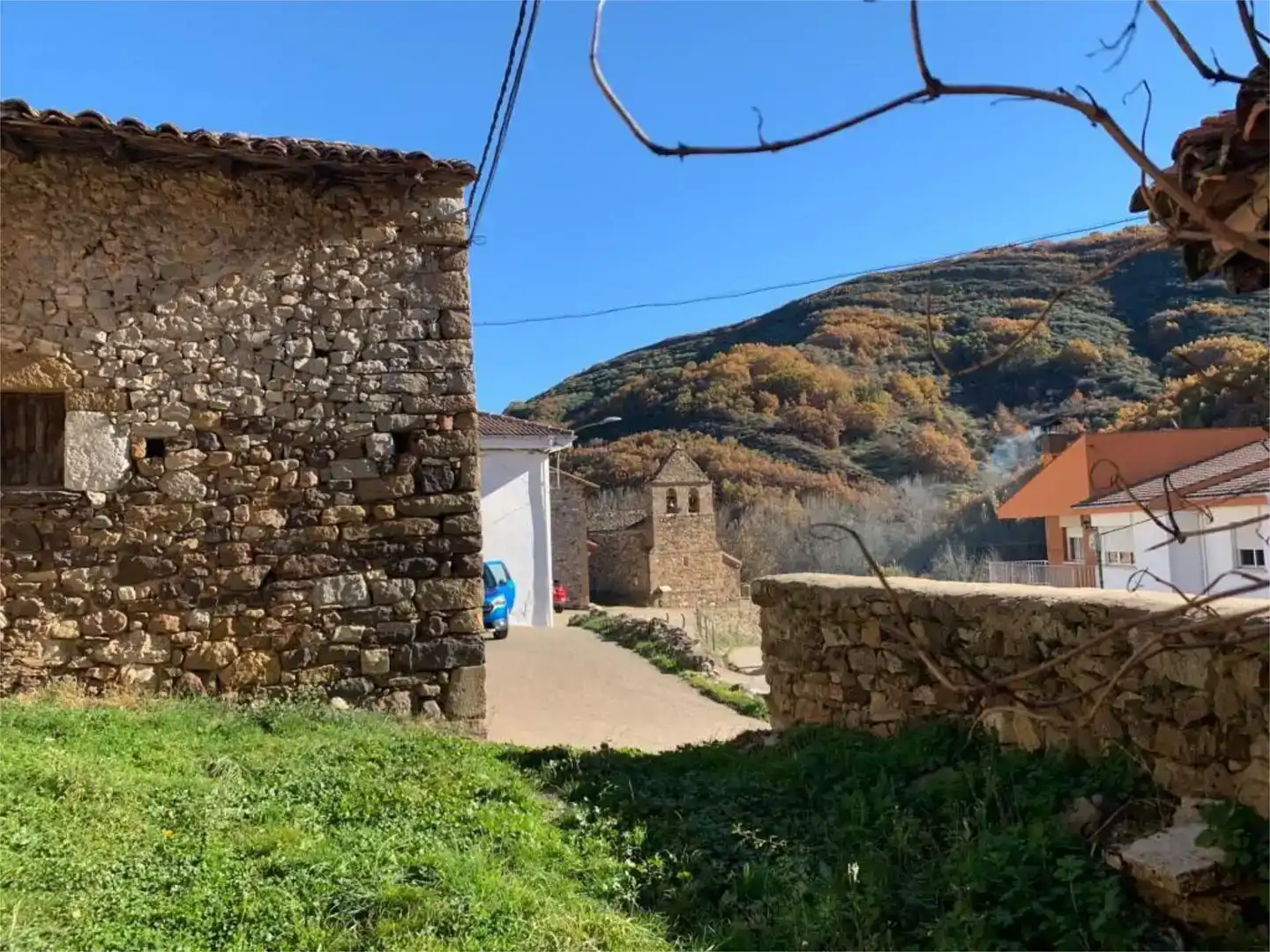 Vista exterior de Casa o chalet en venta en Vegacervera, León