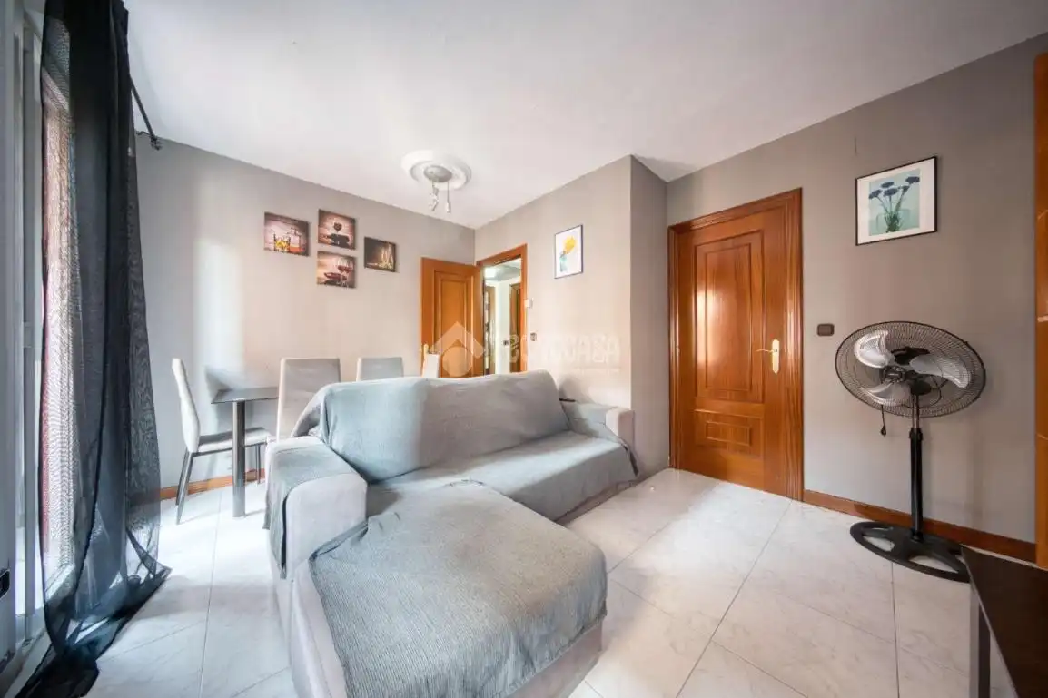 Living room of Flat for sale in Valladolid  with Terrace