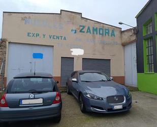 Parking of Industrial buildings for sale in Zamora Capital 