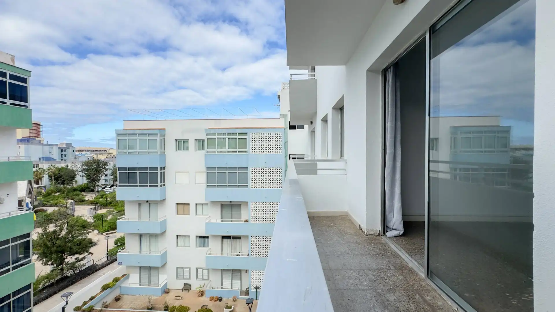 Vista exterior de Pis en venda en Puerto de la Cruz amb Balcó
