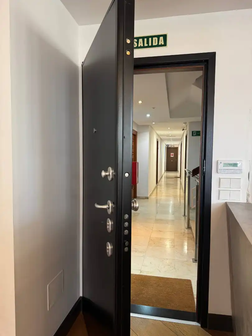 Office space with lift for sale in Marbella Centro, imagen 13