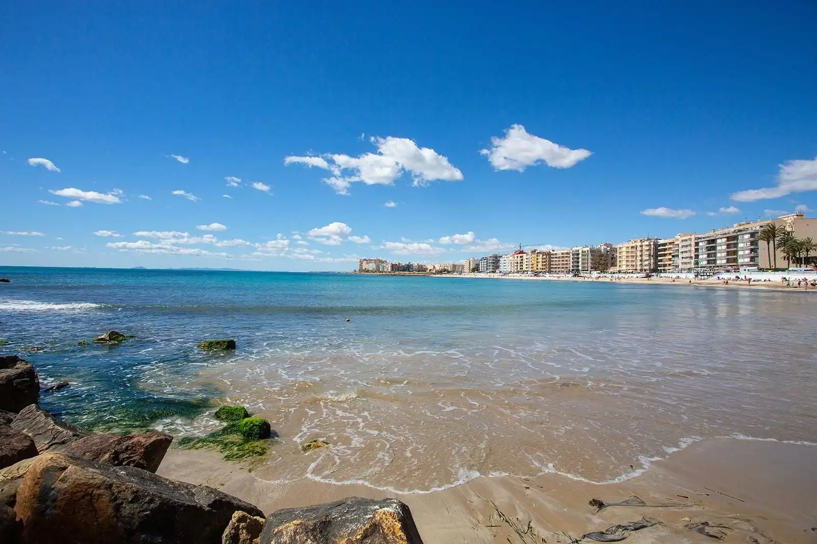 Exterior view of Houses for sale in Torrevieja  with Air Conditioner, Terrace and Furnished