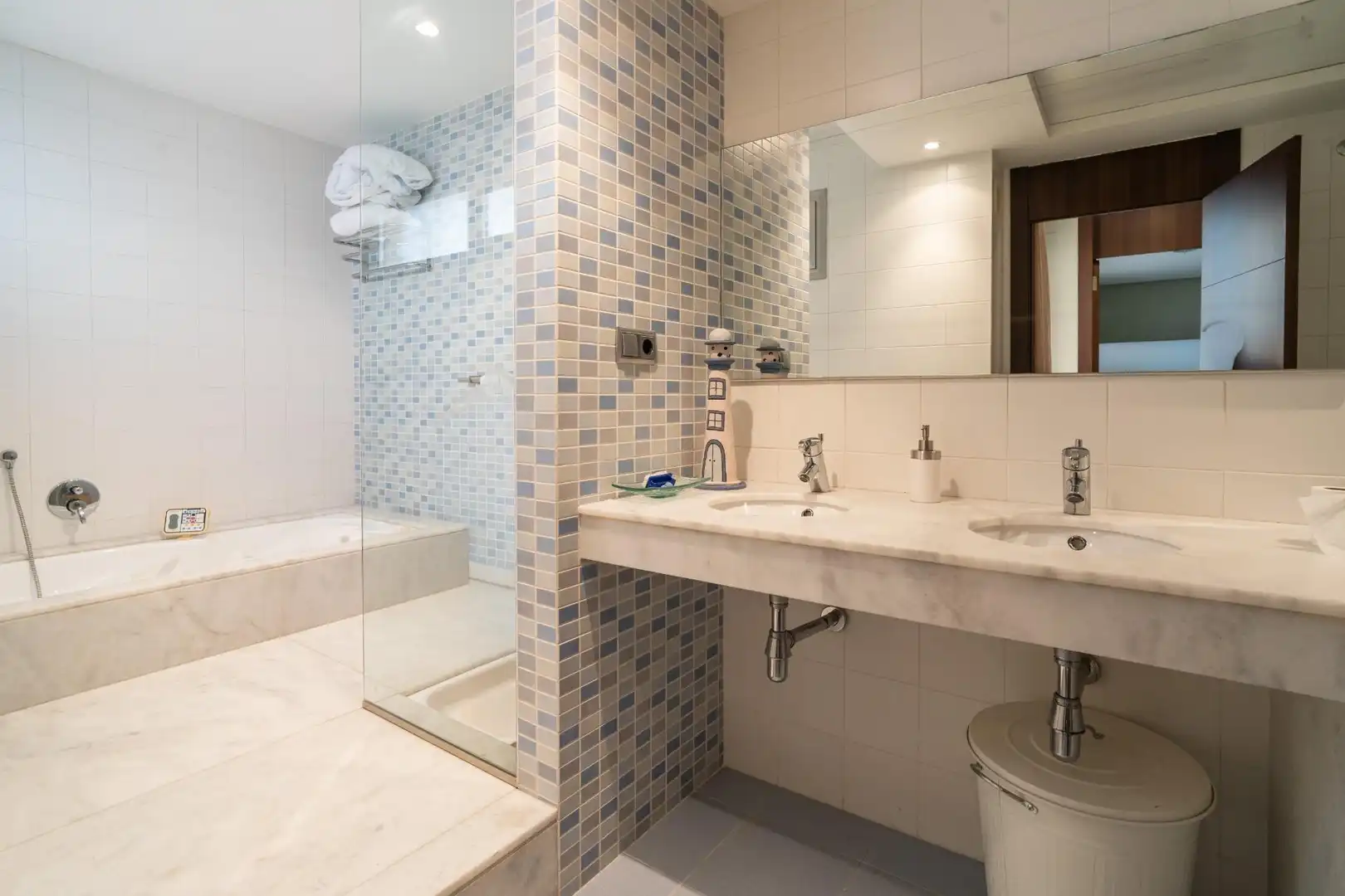 Baño de Casa o chalet en venta en Benetússer con Aire acondicionado, Calefacción y Parquet