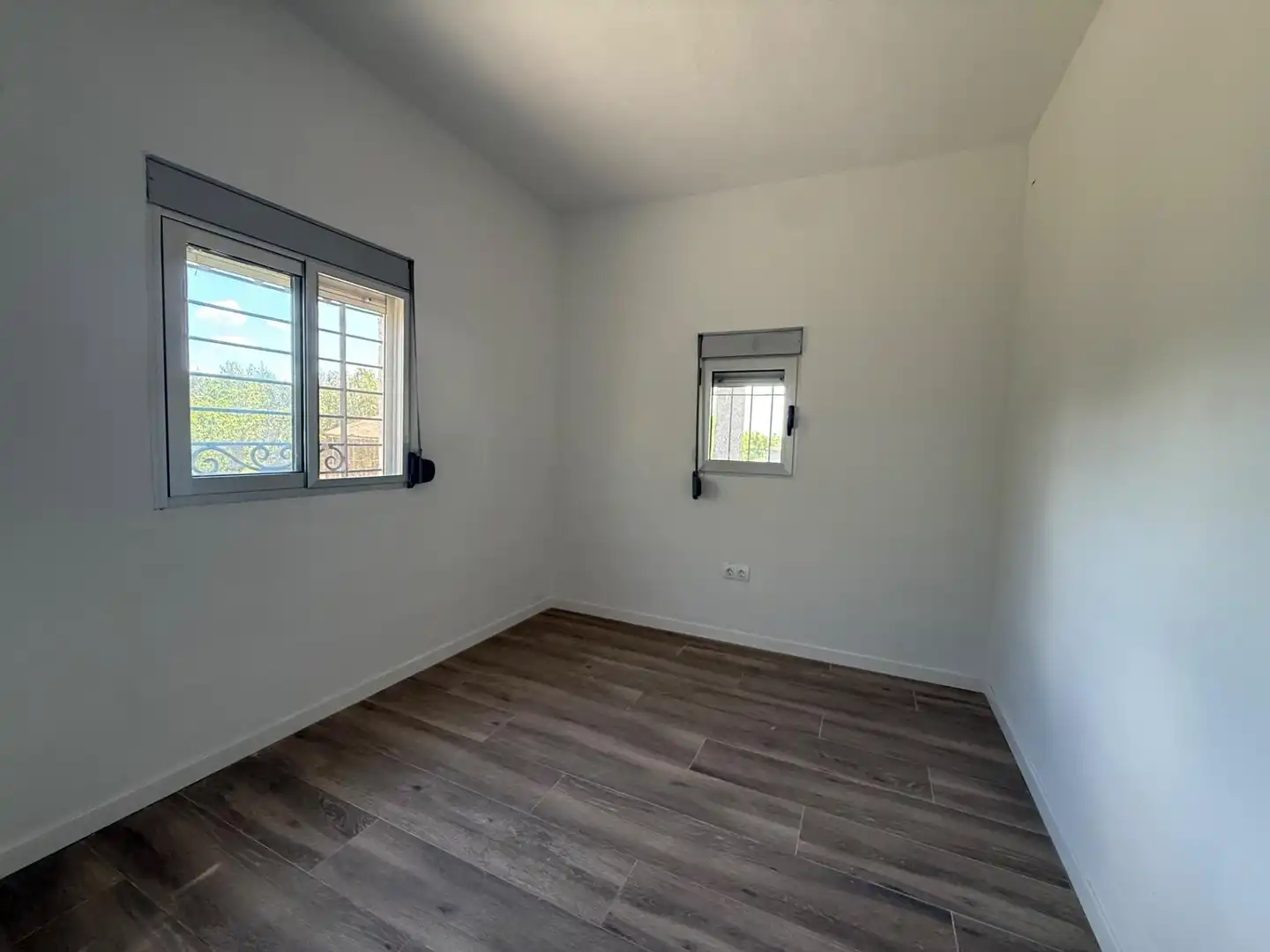 Bedroom of Houses for sale in Llíria  with Air Conditioner, Private garden and Terrace