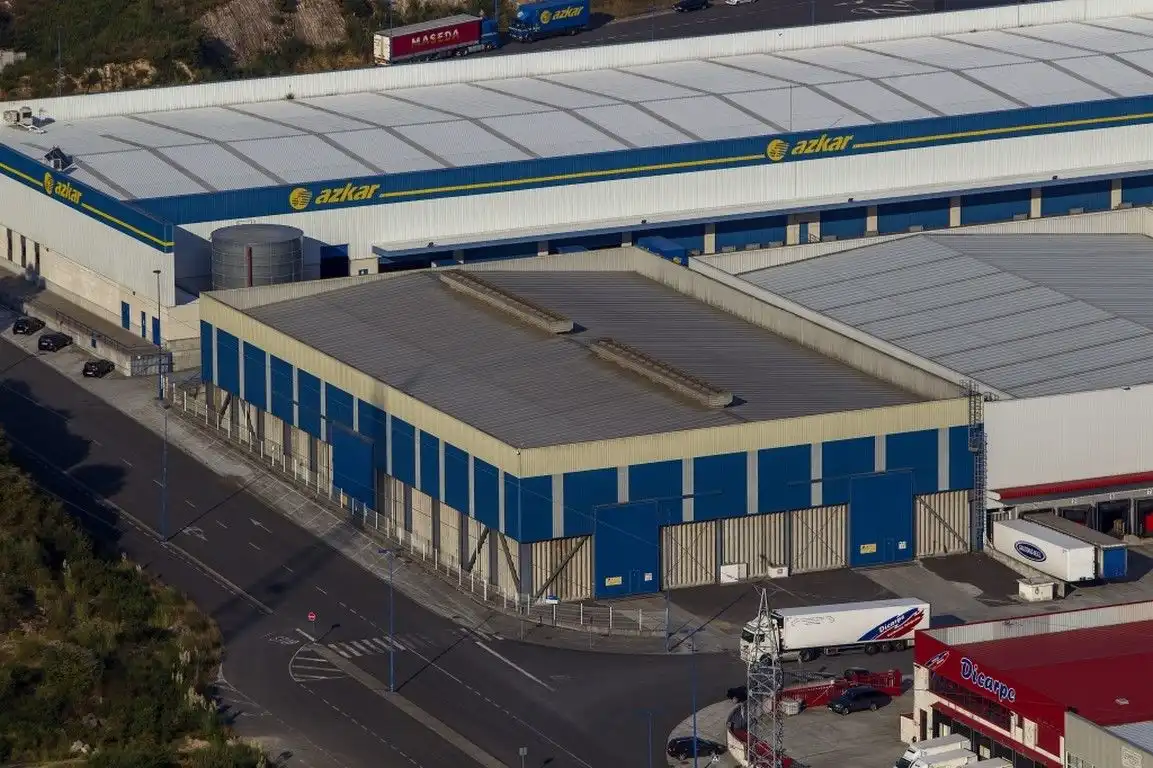 Industrial building to rent in Parroquias rurales