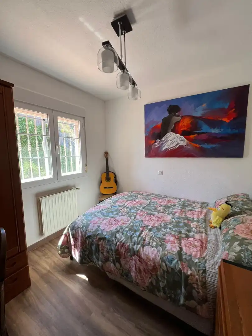 Dormitori de Casa o xalet en venda en Aranjuez amb Aire condicionat, Calefacció i Jardí privat