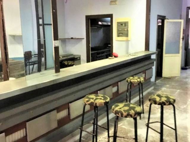 Local comercial en Venta en Carretera de Gandia, 4 en Oliva pueblo