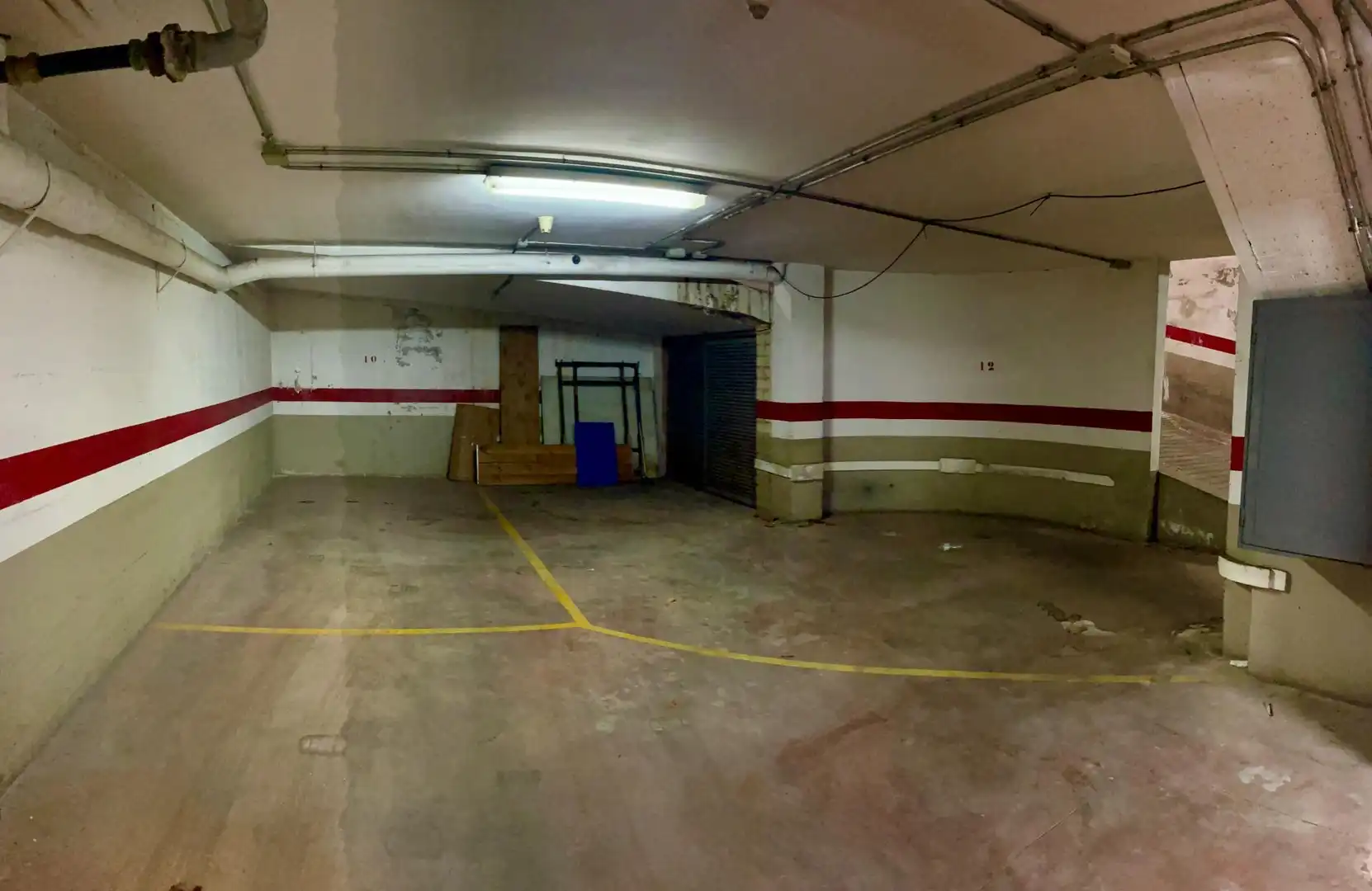 Garage zum Verkauf in Martorell