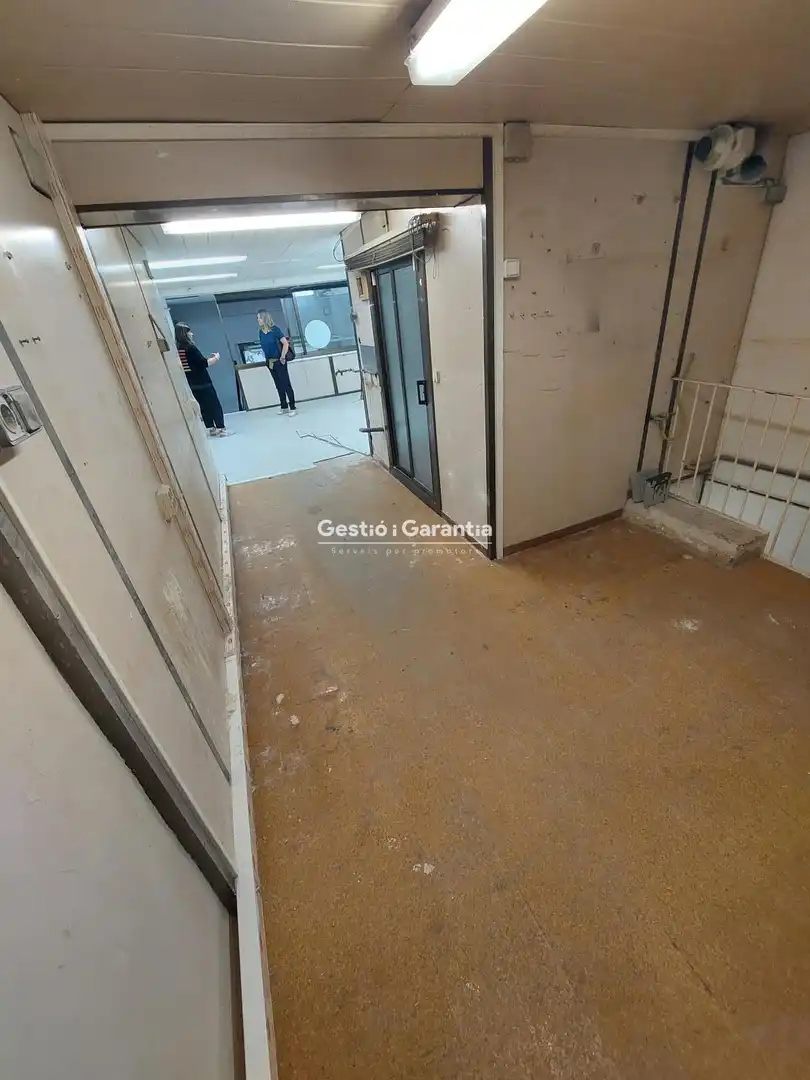 Local comercial de lloguer a Comte Borrell, imagen 21