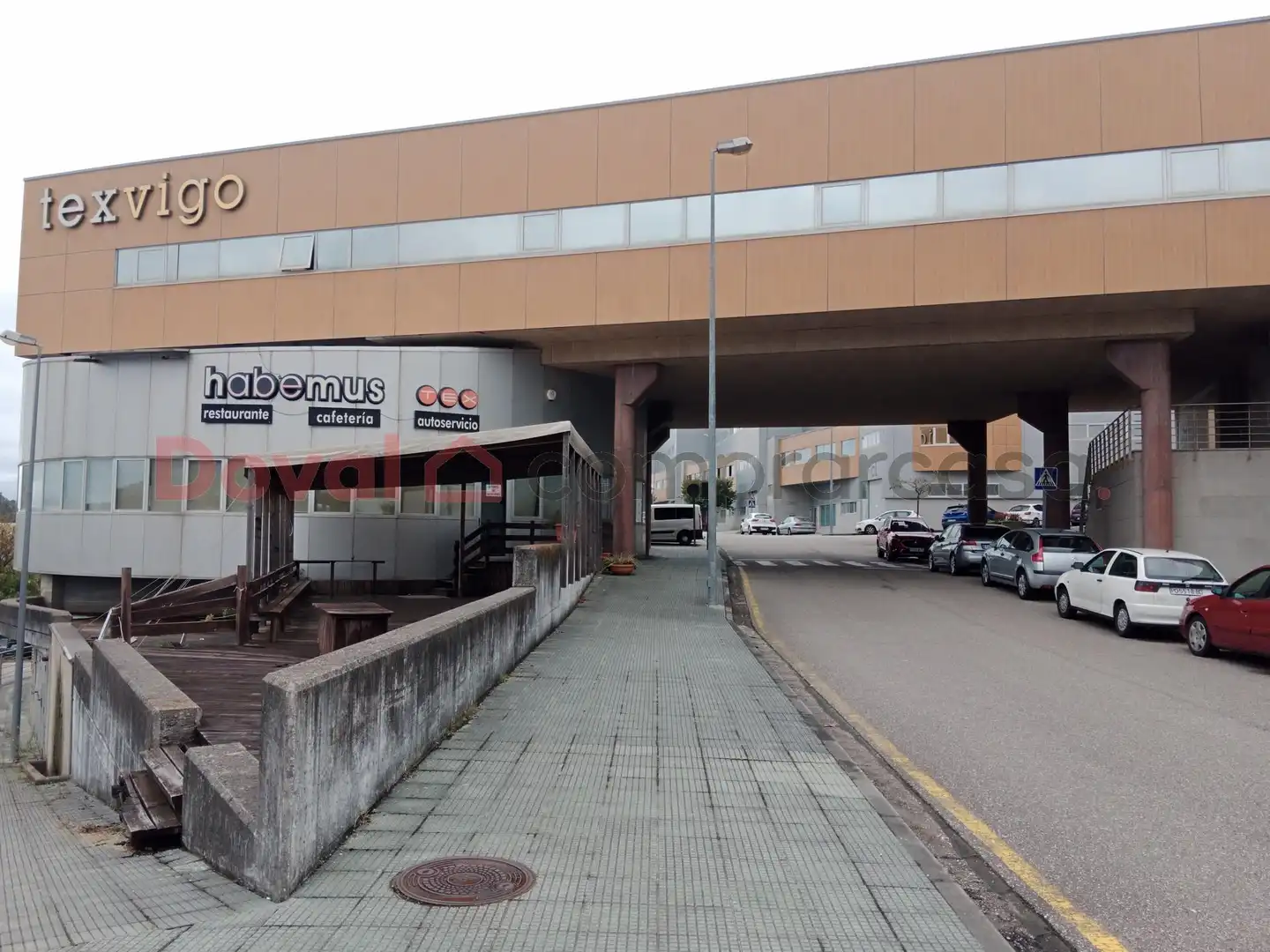 Parking de Oficina de alquiler en Vigo  con Calefacción