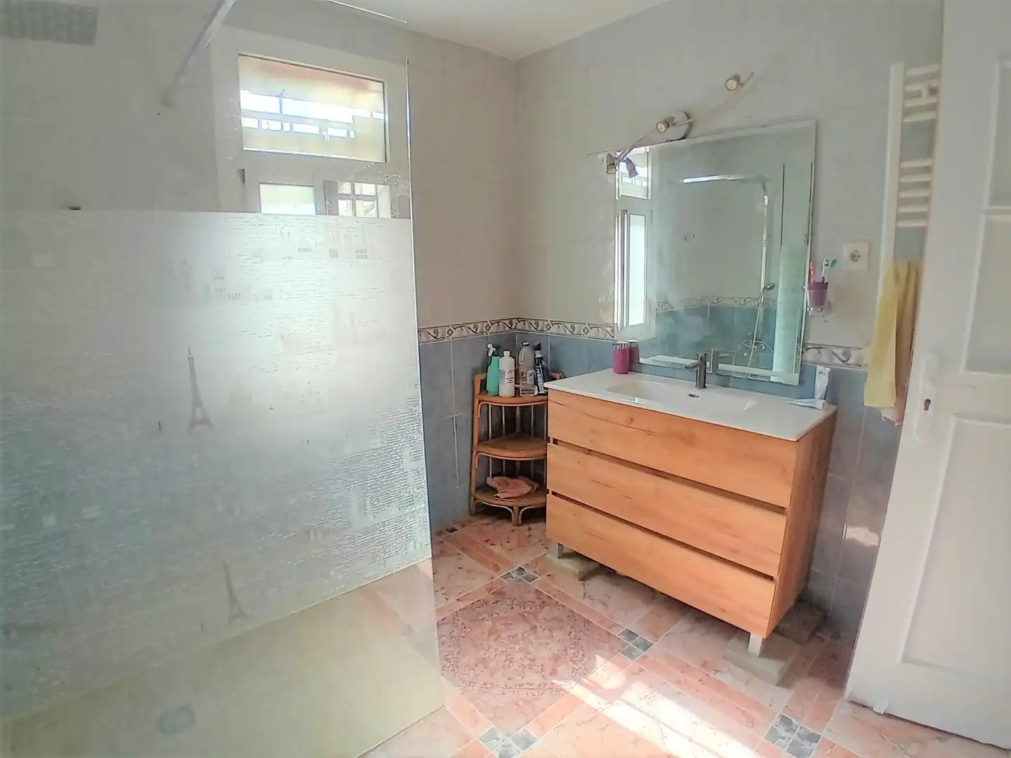 Bany de Casa o xalet en venda en Cheste amb Jardí privat i Terrassa