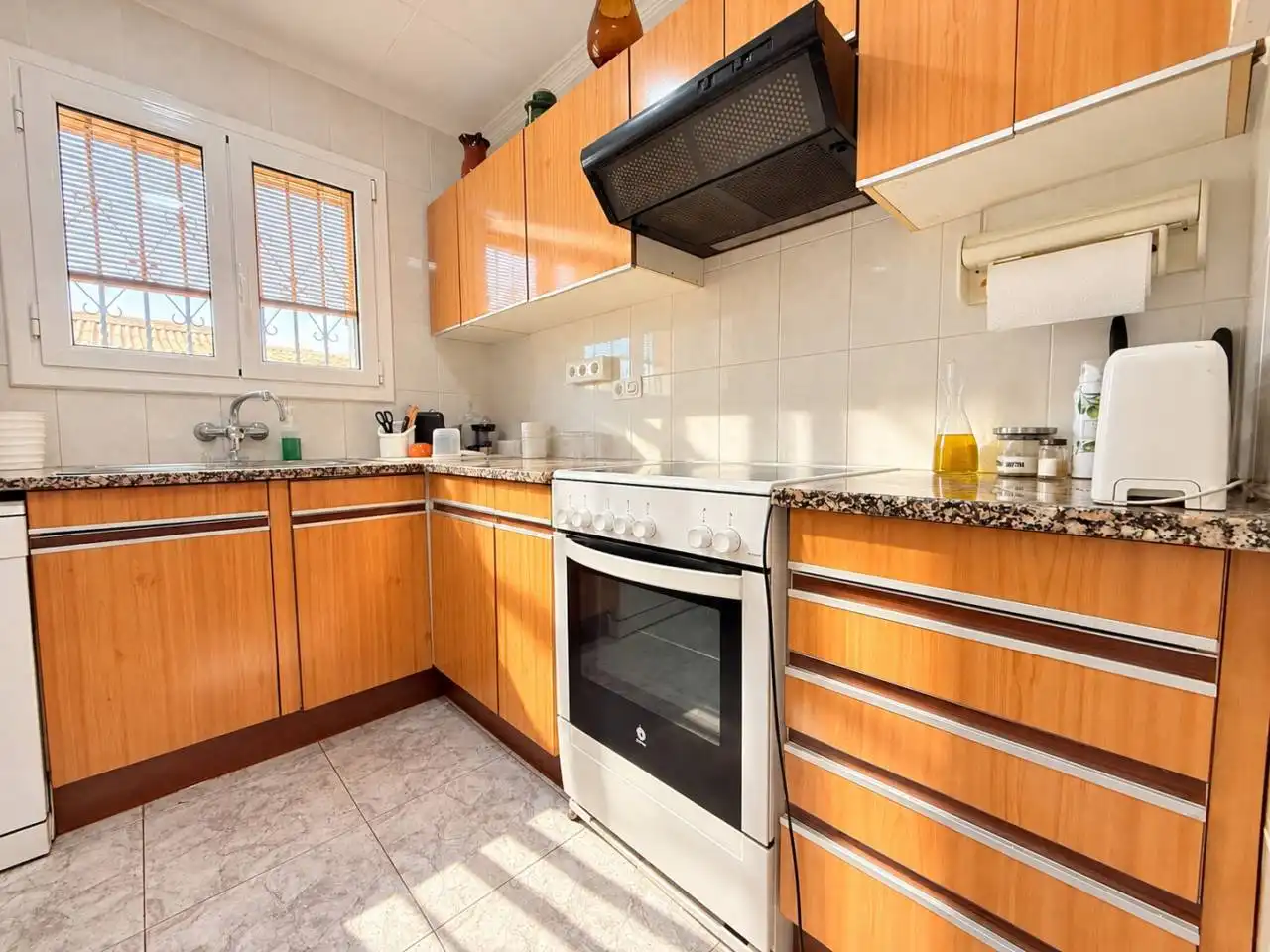 Kitchen of Houses for sale in Tordera pueblo
