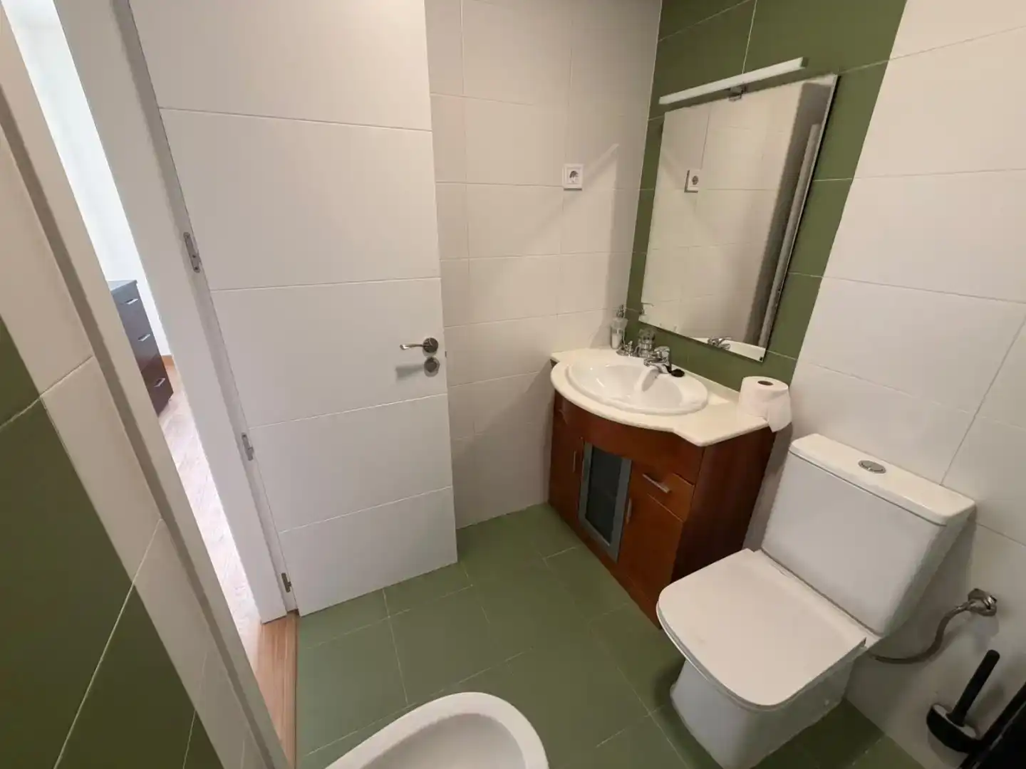Bany de Pis en venda en Mingorría amb Jardí privat, Parquet i Traster