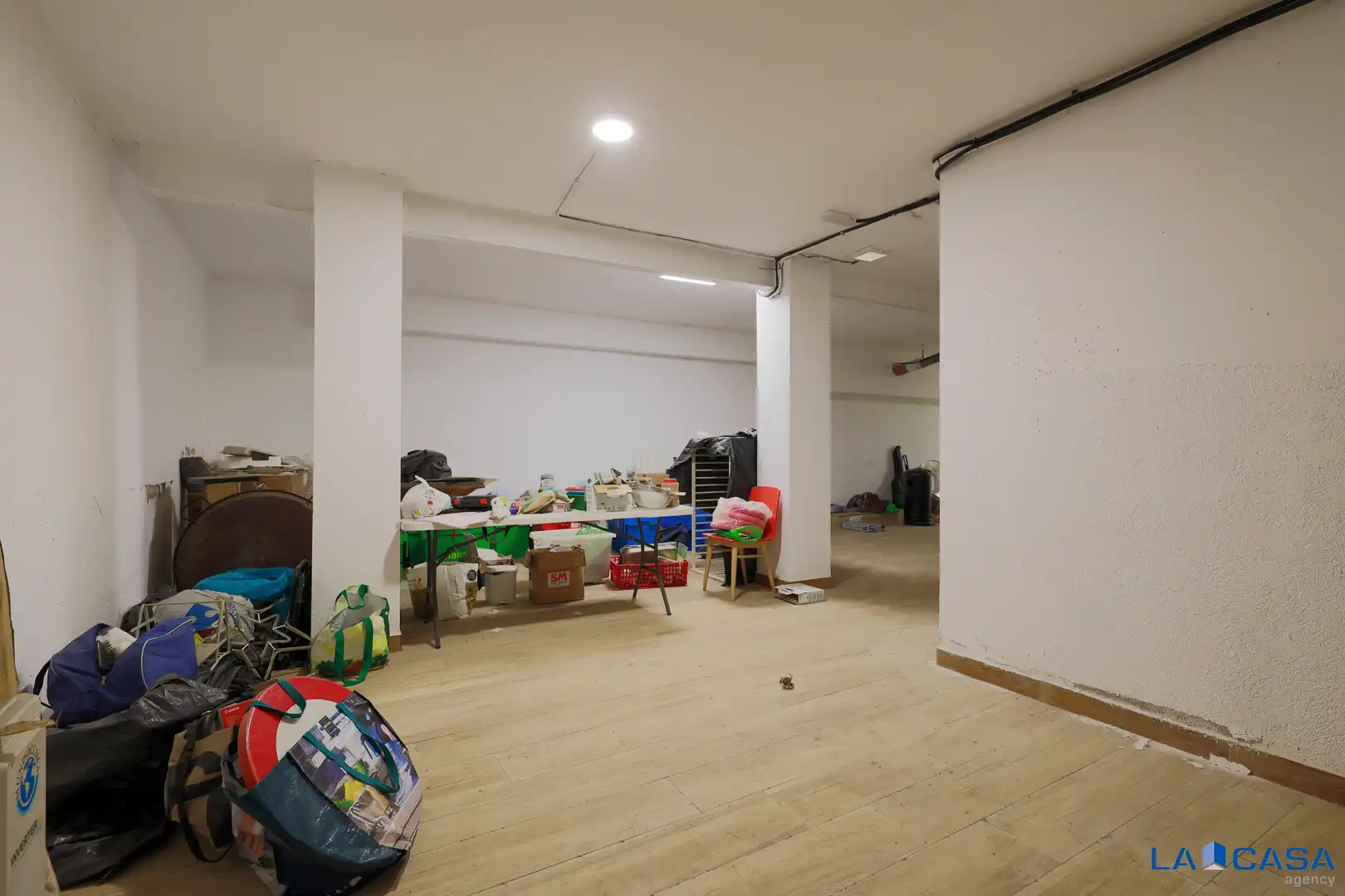 Ground floor for sale in Barcelona
