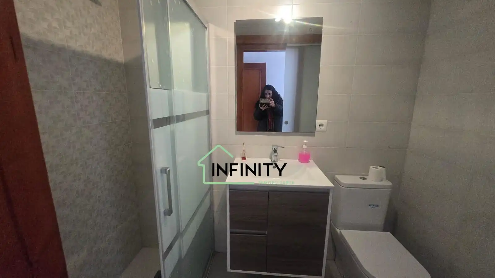 Bathroom of Houses for sale in Tavernes de la Valldigna  with Balcony