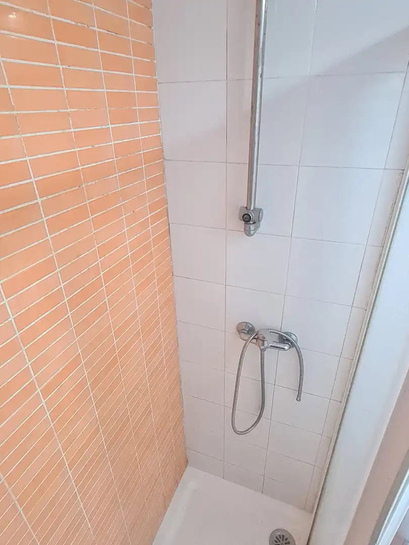 Baño de Piso en venta en Bellavista - La Palmera