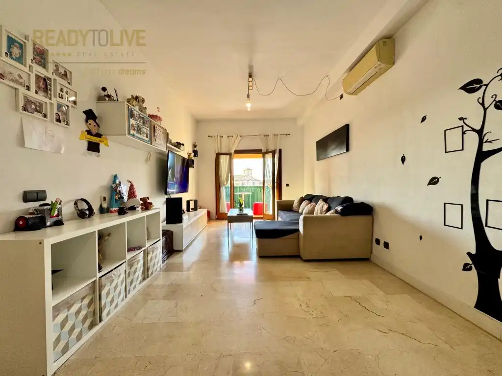Living room of Flat for sale in Alcúdia  with Air Conditioner, Terrace and Furnished