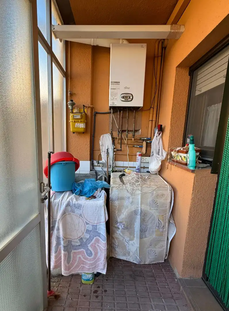 Terrasse von Einfamilien-Reihenhaus zum Verkauf in Sant Celoni mit Klimaanlage, Heizung und Balkon
