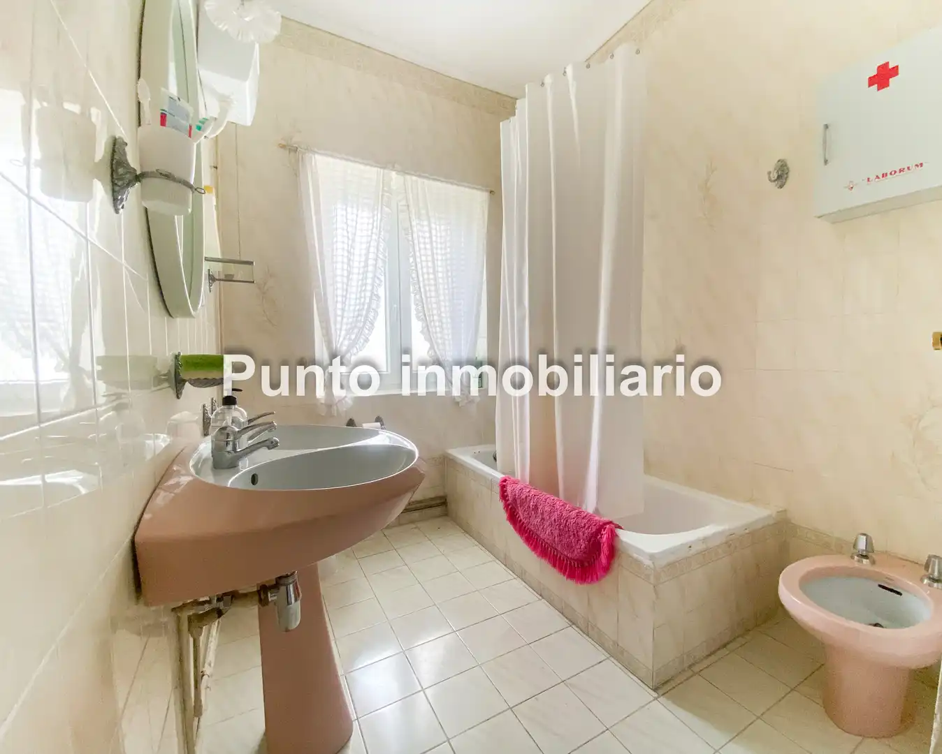 Bany de Casa o xalet en venda en Valladolid amb Jardí privat i Terrassa