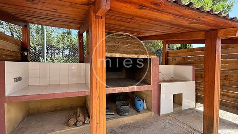 Casa o xalet en venda en Turís amb Aire condicionat, Jardí privat i Terrassa
