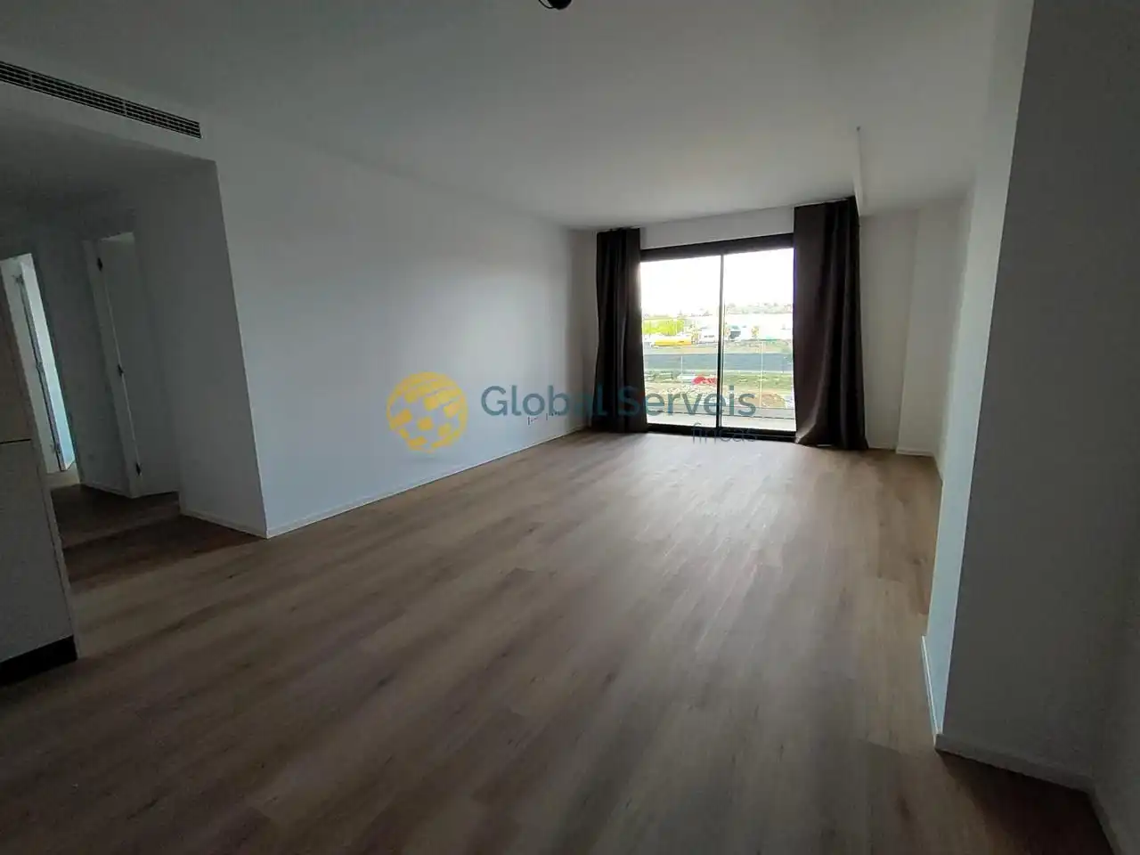 Sala de estar de Piso de alquiler en Abrera con Balcón y Piscina comunitaria