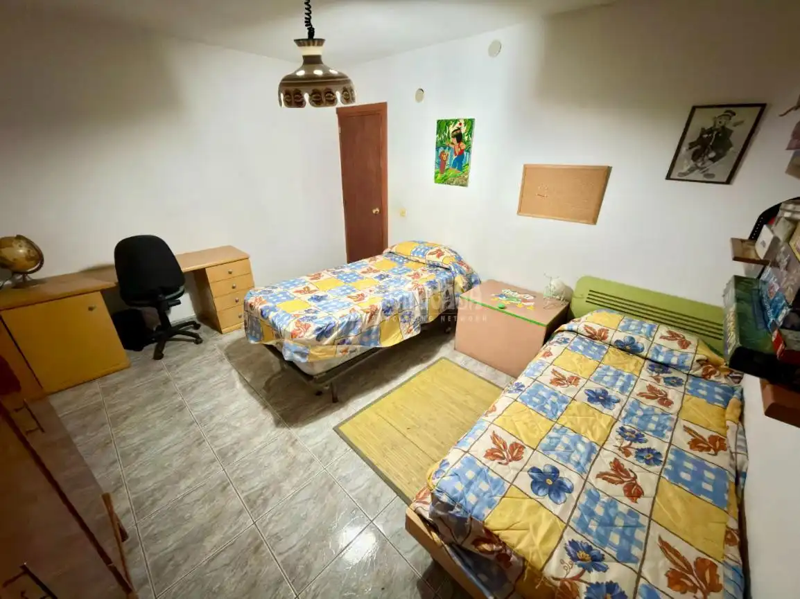 Dormitori de Casa o xalet en venda en Valdeavero amb Calefacció, Terrassa i Traster