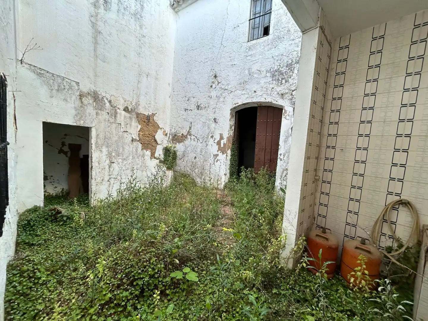 Vista exterior de Casa adosada en venta en Mairena del Alcor