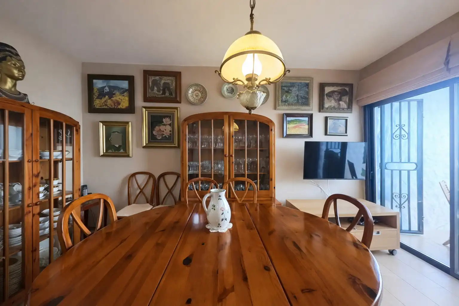 Esszimmer von Einfamilien-Reihenhaus zum Verkauf in Adeje mit Privatgarten, Terrasse und Möbliert