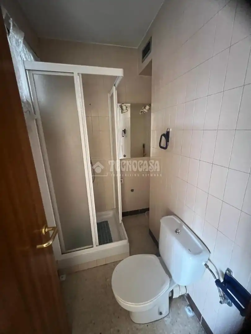 Baño de Piso en venta en Madrid con Calefacción y Terraza