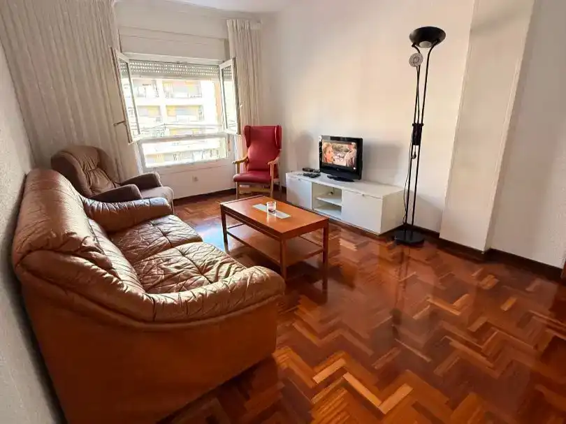 Sala de estar de Piso en venta en Santander