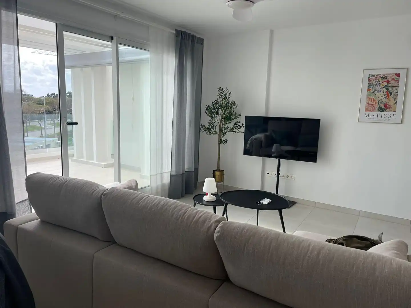 Apartment with pool to rent in Calle Verdi 1, imagen 3