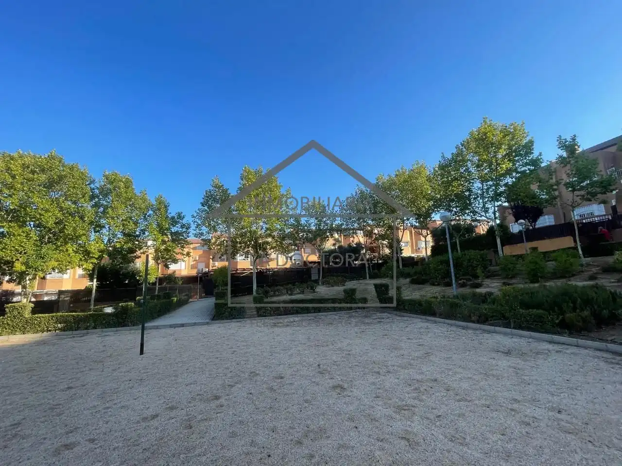 Casa adosada de alquiler en Parque Coimbra
