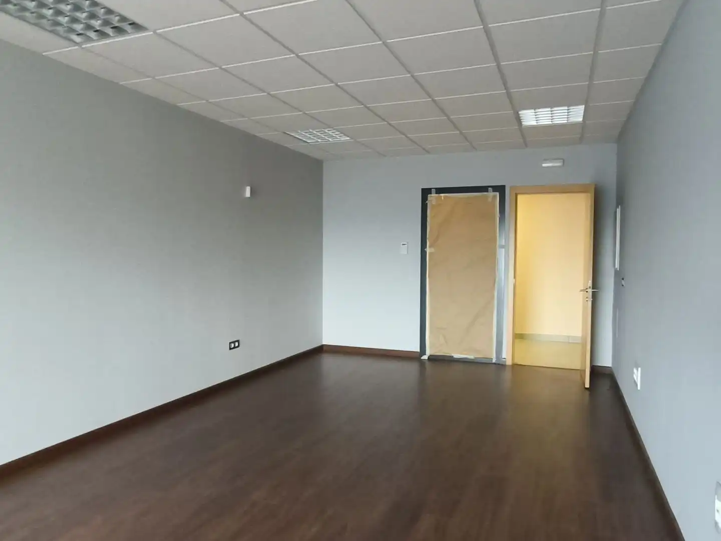 Gewerbefläche zum Verkauf in Salteras, imagen 2