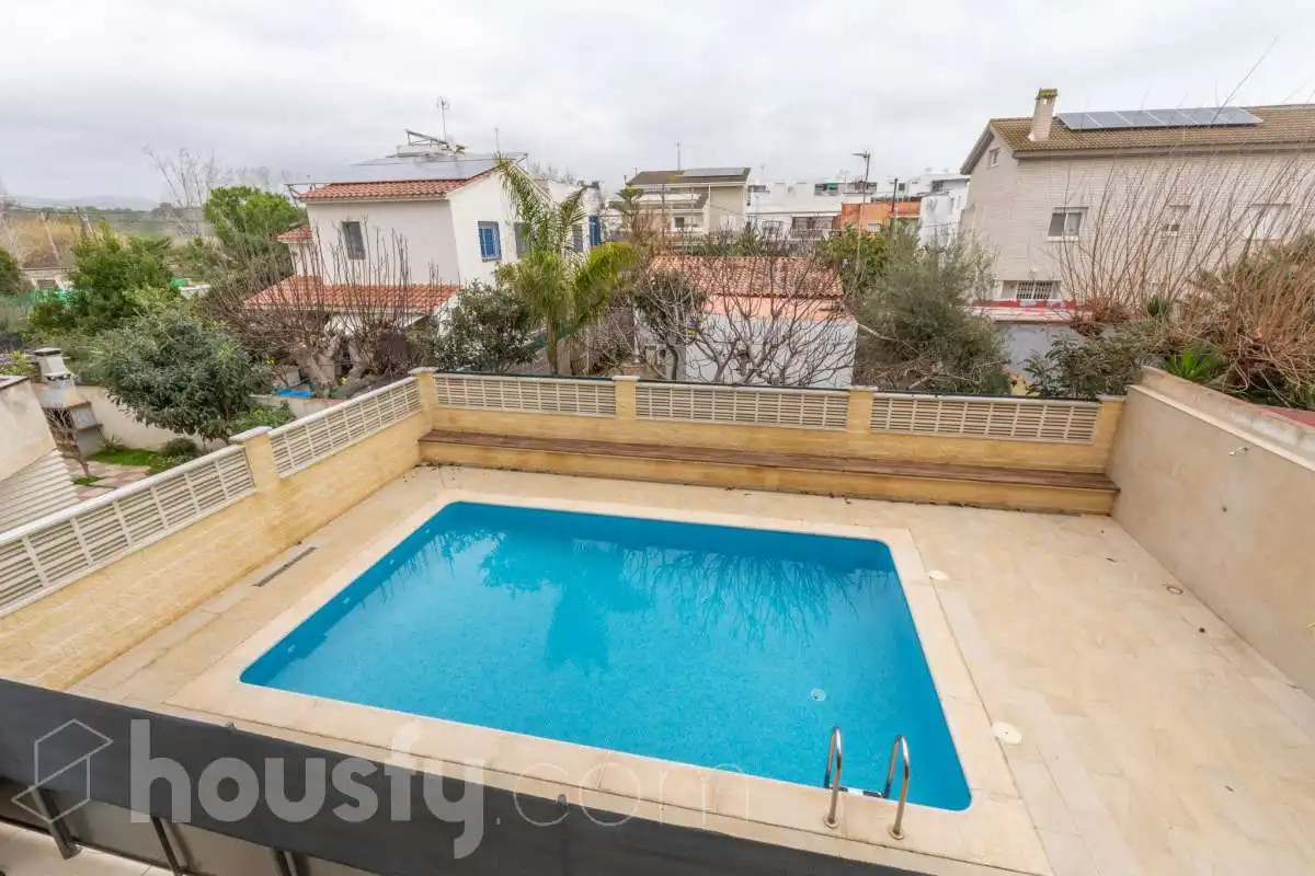 Flat for sale in CL AIGUAMOLLS, 12, Prat de Vilanova