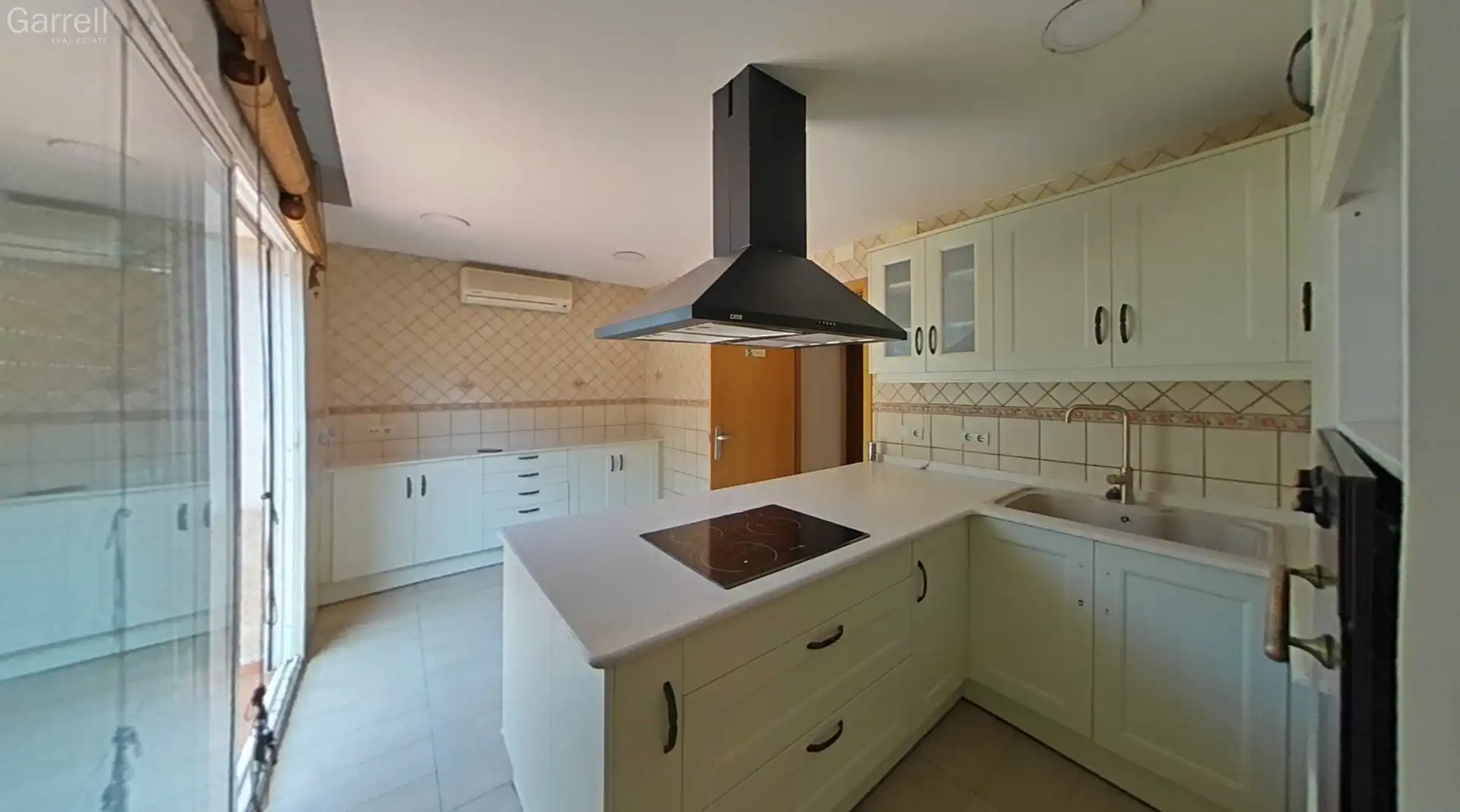 Cuina de Casa o xalet en venda en Terrassa amb Terrassa
