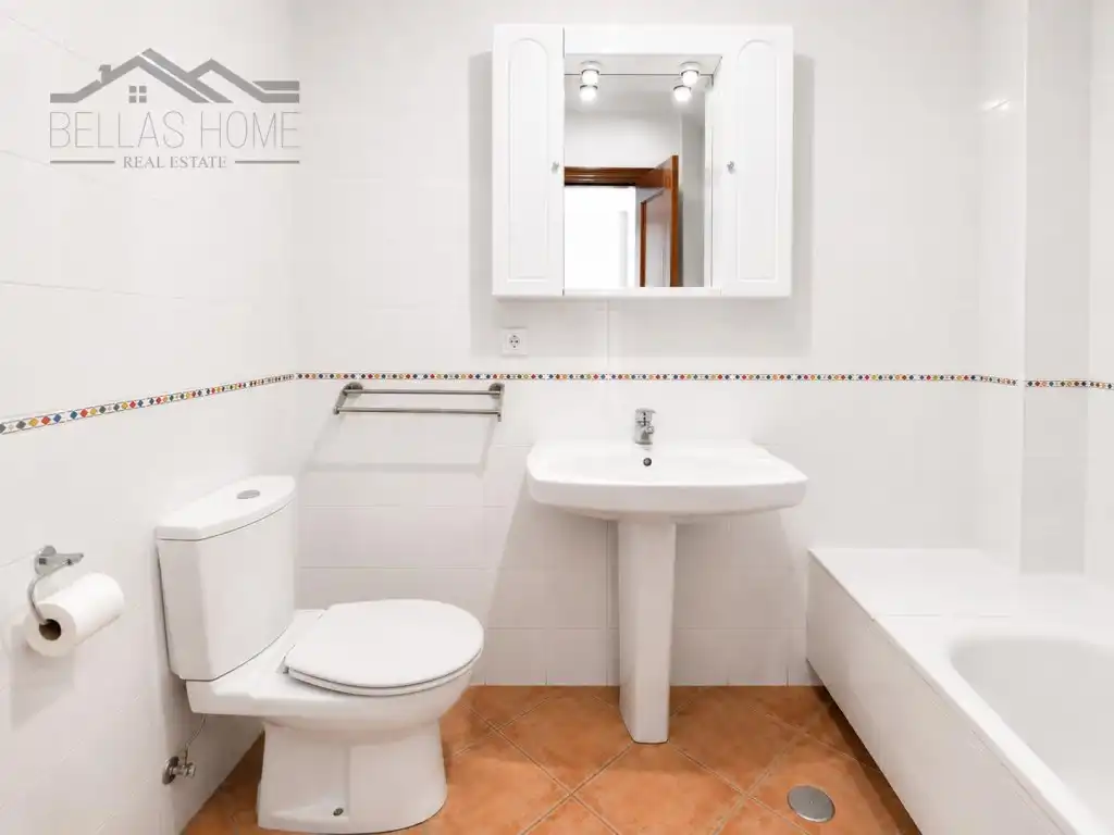 Baño de Piso en venta en Estepona con Balcón